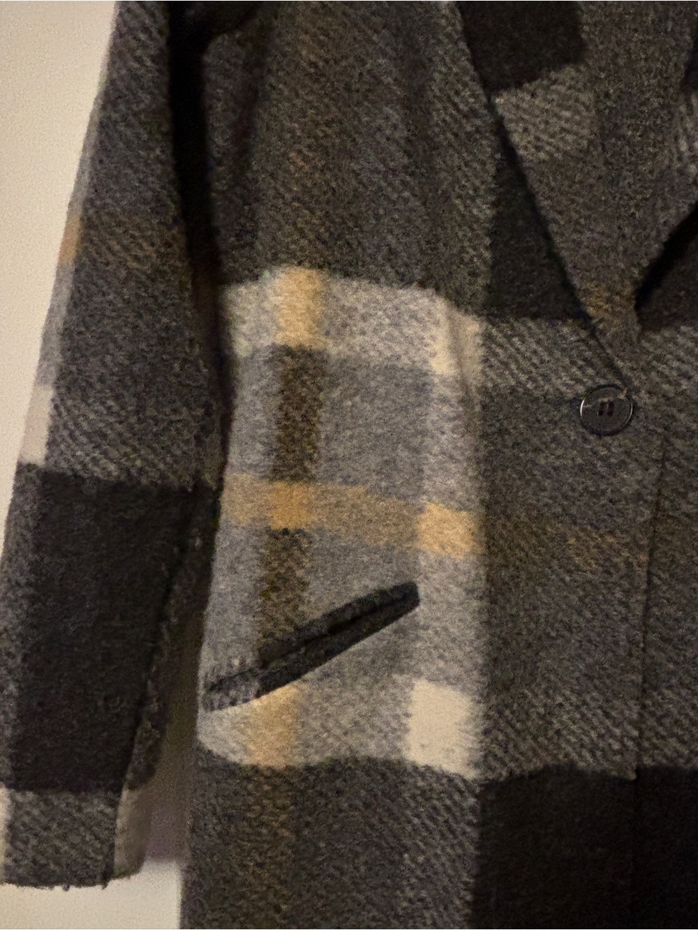 Cynthia Rowley Gray & White Plaid Pea Coat M - Picture 3 of 5